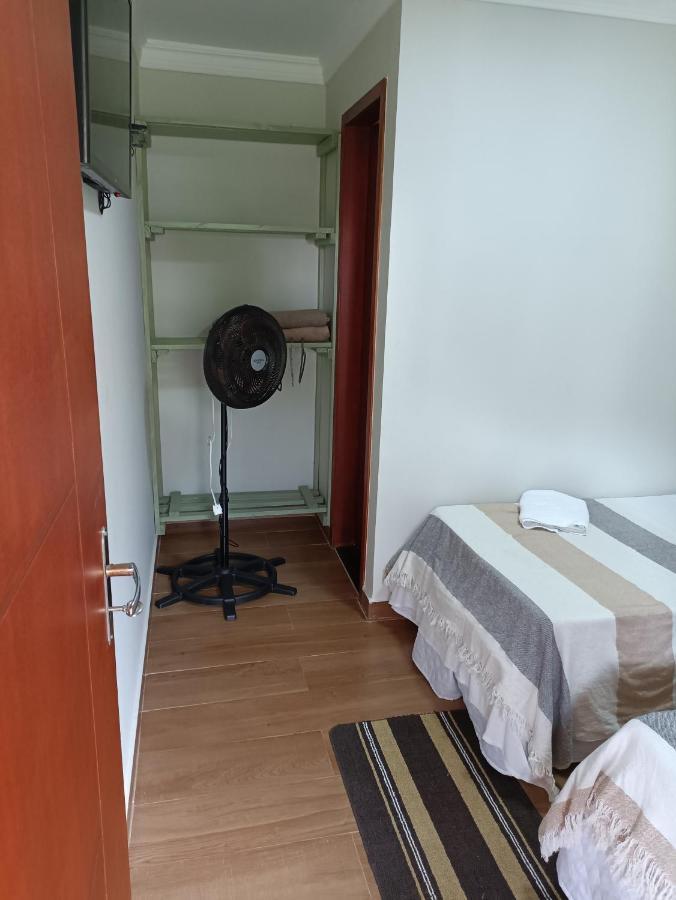 Alpha Hospedaria & Hostel Londrina Zewnętrze zdjęcie