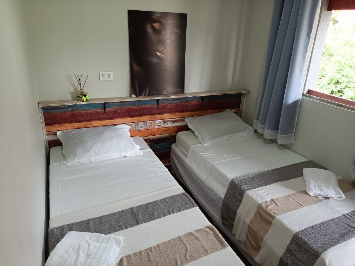 Alpha Hospedaria & Hostel Londrina Zewnętrze zdjęcie